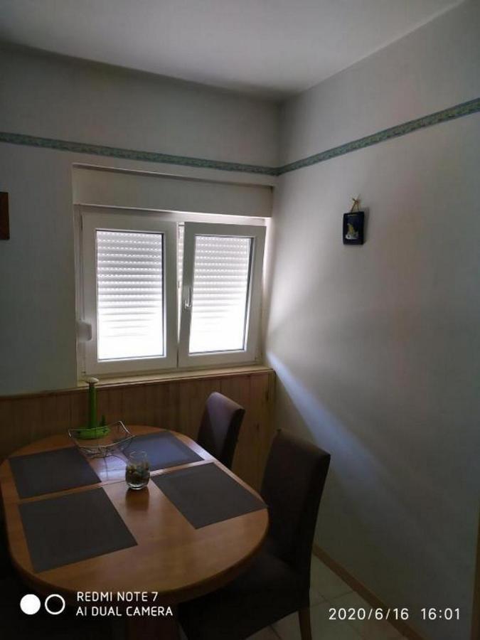 Apartman Ena Βόντιτσε Εξωτερικό φωτογραφία