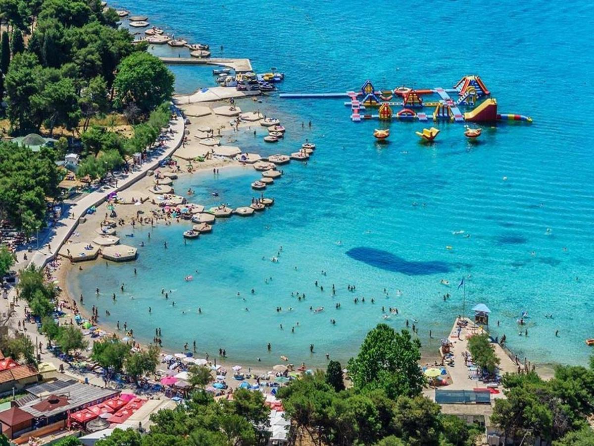 Apartman Ena Βόντιτσε Εξωτερικό φωτογραφία